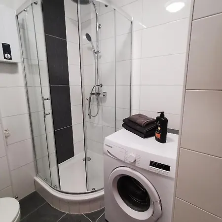 2 Fuer 3 Personen In Apartment Essen
